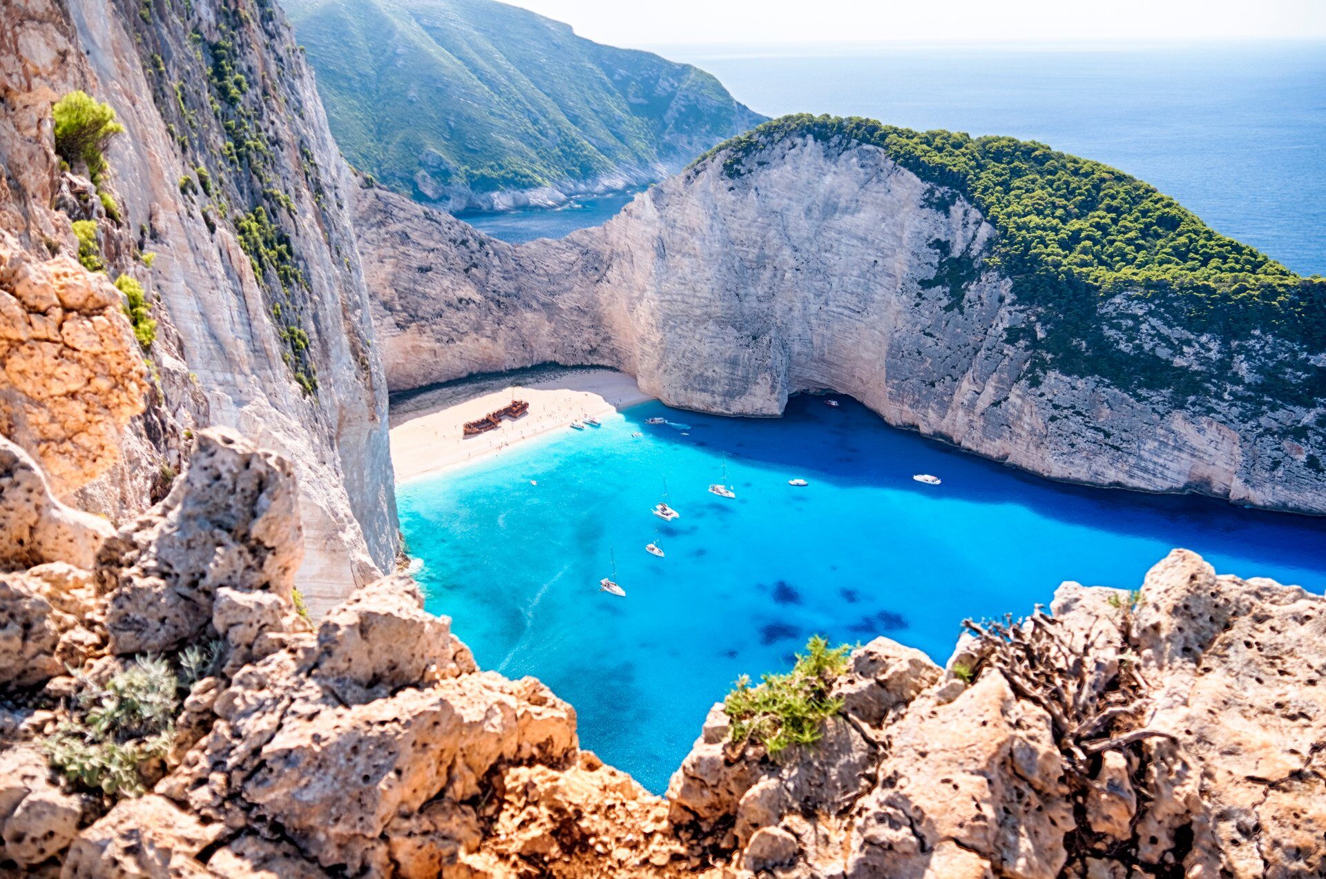 must do places to visit in greece