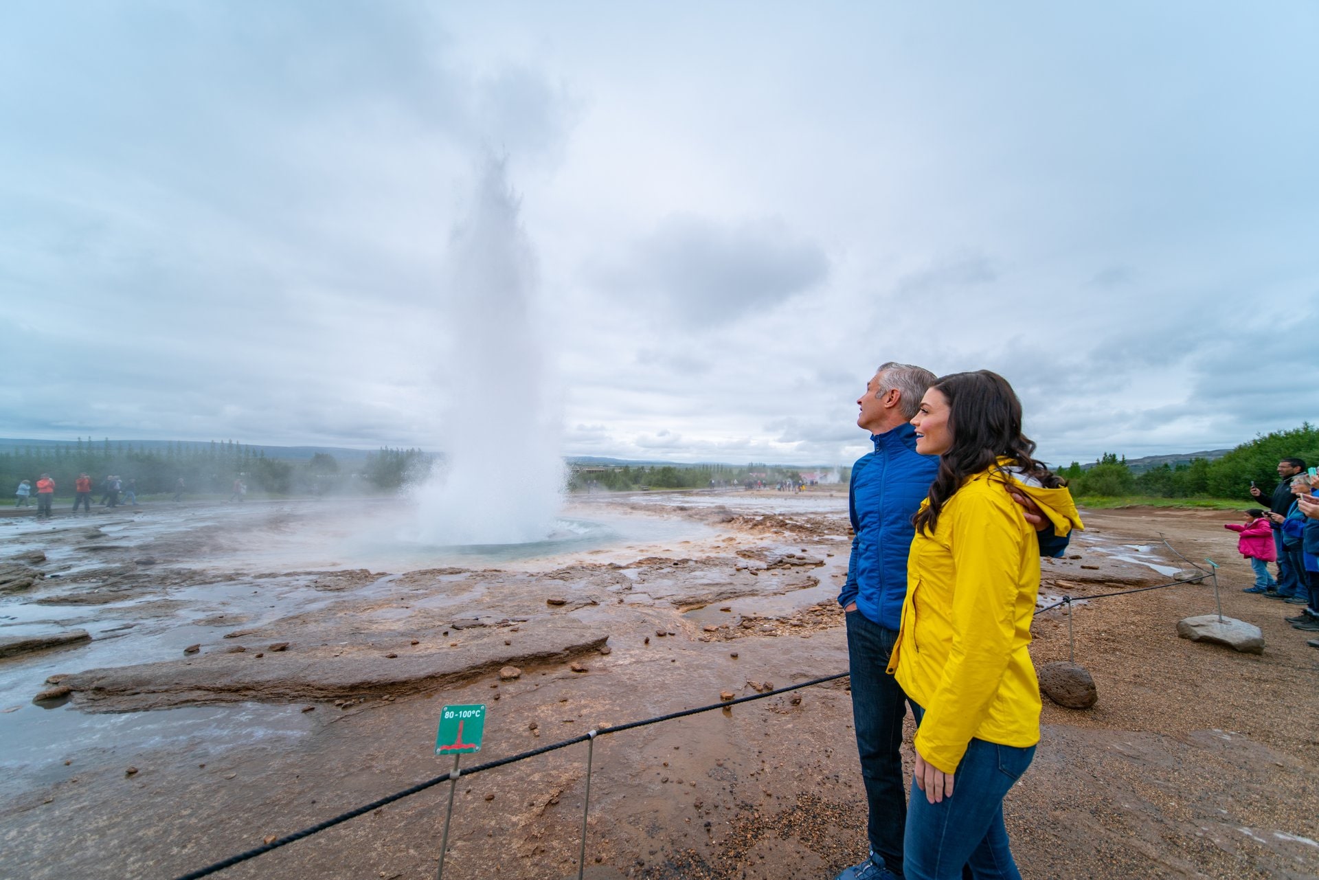 This Is What Happened in a Unique Day with Icelanders - Travel Her