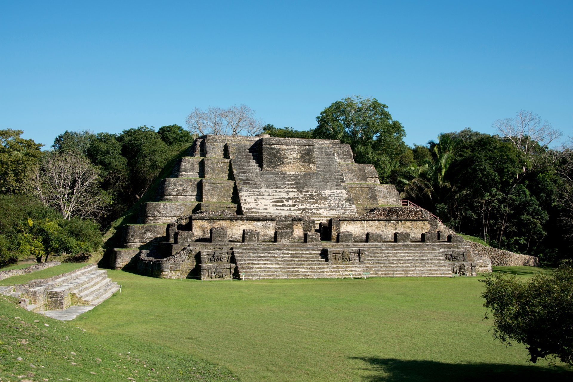 11 Unforgettable Adventures in Belize | Celebrity Cruises