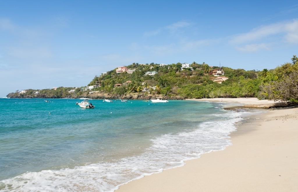 Hull Bay Beach, one of the best things to do in St Thomas