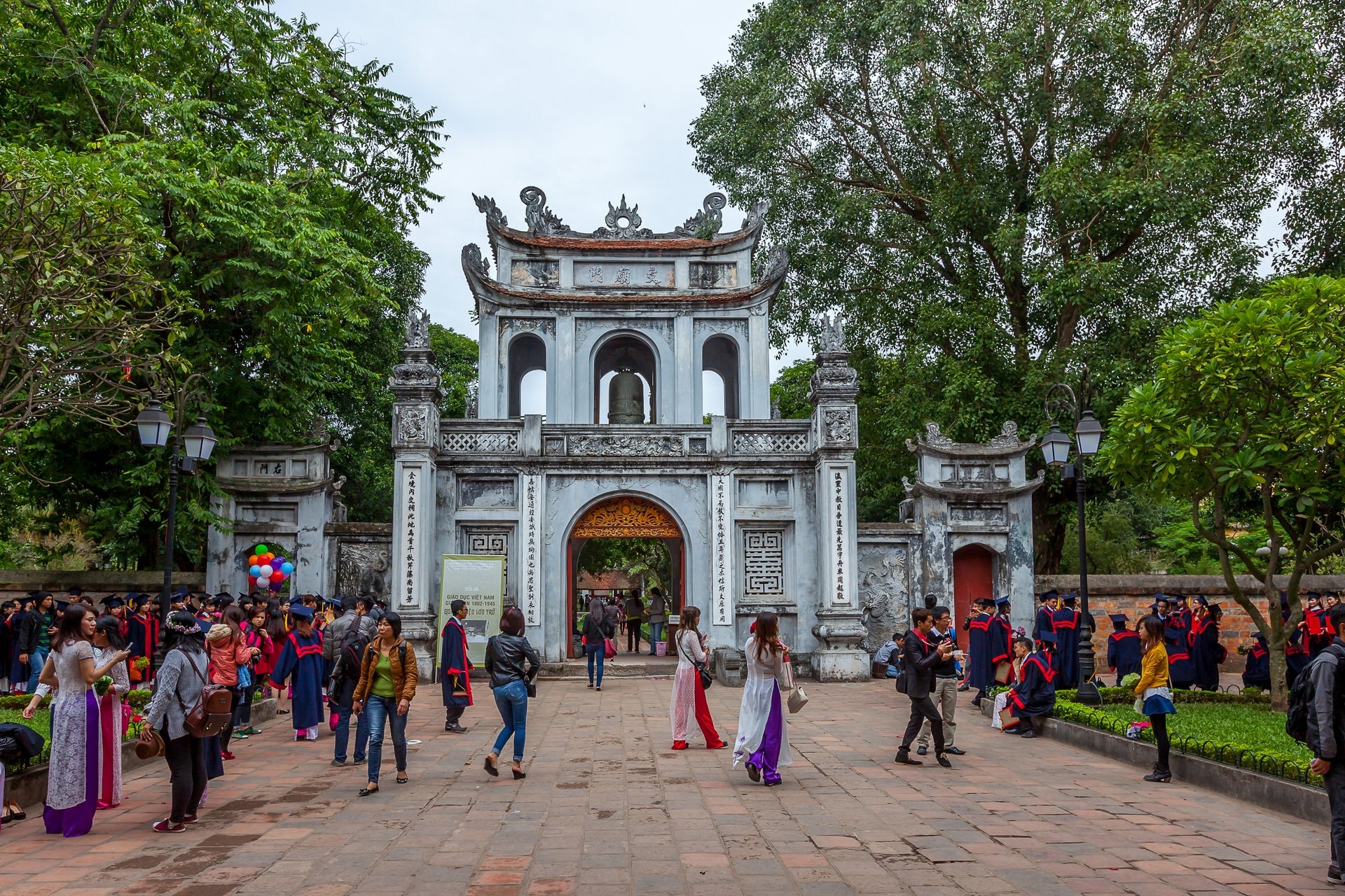 Shopping street, french quarter, Hanoi, Bac Bo, Vietnam, Stock