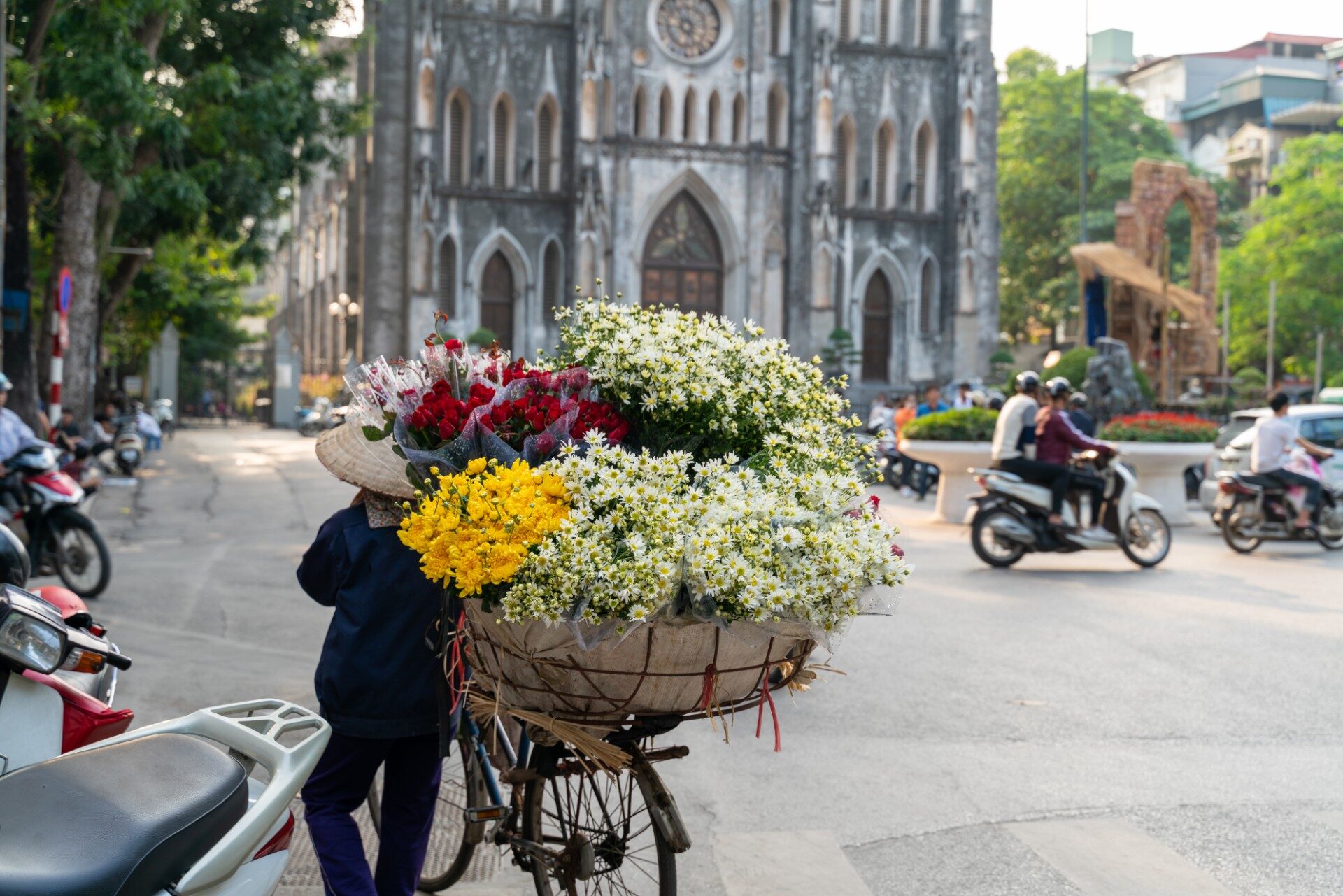 Hanoi S Old Quarter What To See Do Celebrity Cruises