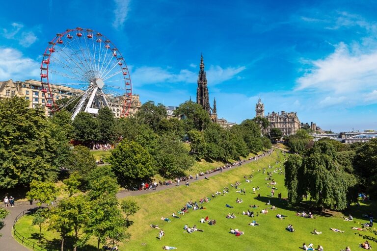 best time of the year to visit scotland and ireland