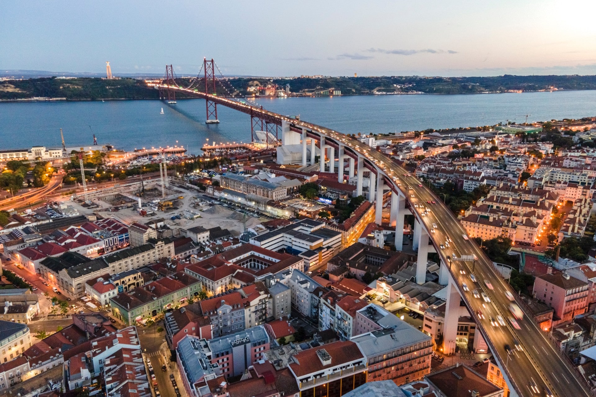 Порту население. Фото Lisbon Portugal Instagram.