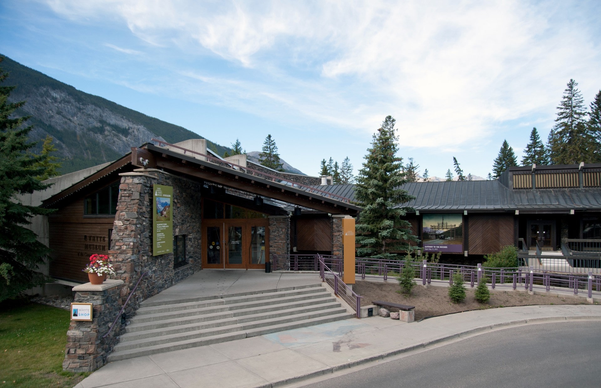 An Insider's Guide to Downtown Banff | Celebrity Cruises