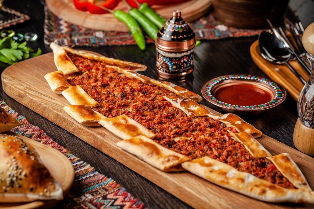 Turkish food - Icli Pide