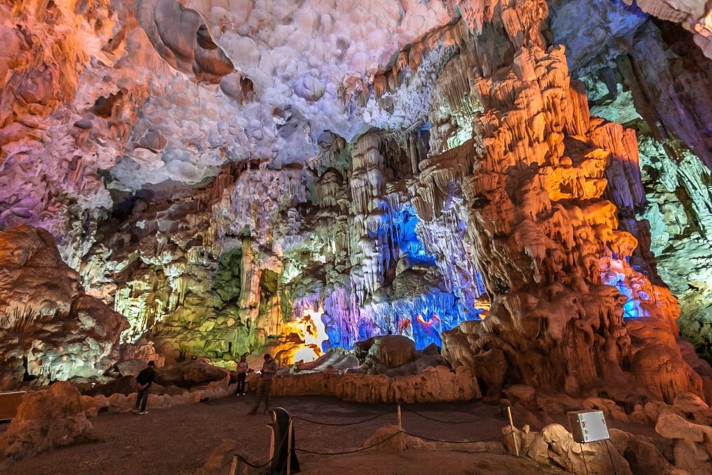 View inside Sung Sot Cave, Vietnam