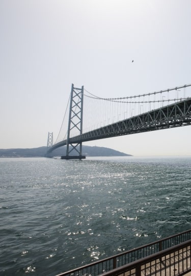 Off the beaten path Japan - Akashi Kaikyo Bridge Kobe