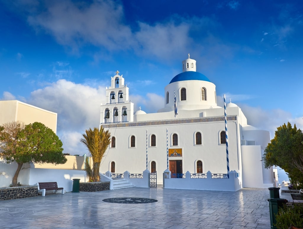 Beautiful church of Panagia Platsani, Oia