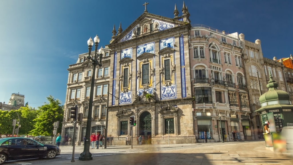 Beautiful São Bento Station in Porto Baixa