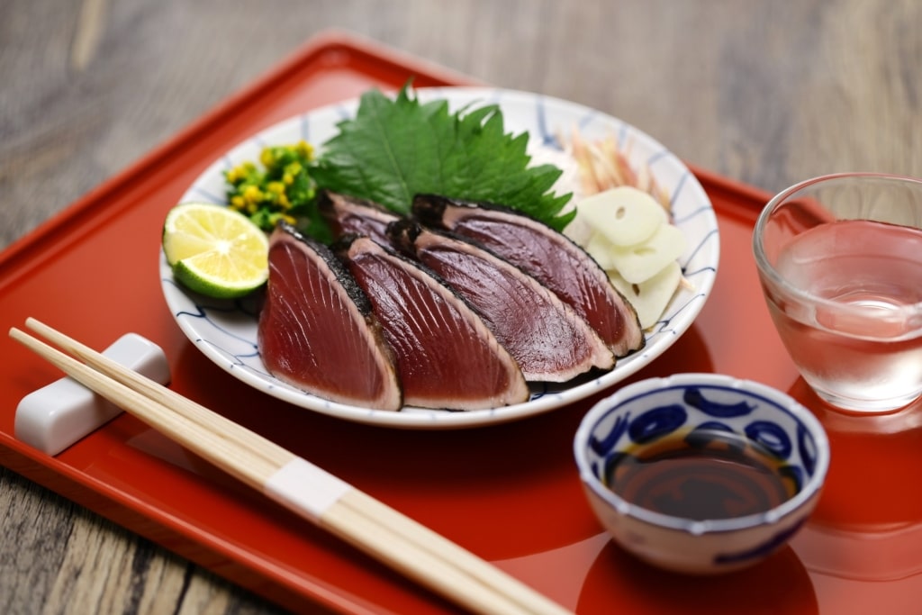 Plate of katsuo no tataki