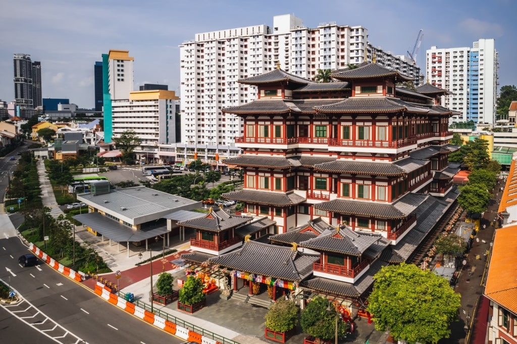 Buddha Tooth Relic Temple and Museum in Chinatown Singapore