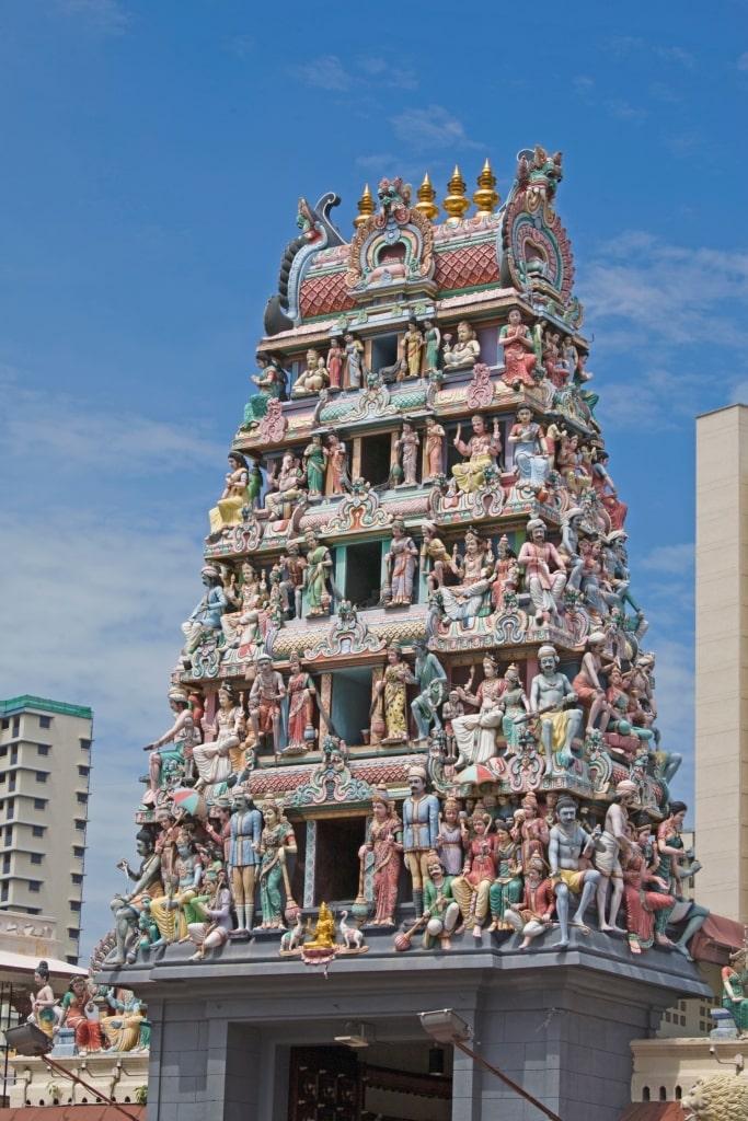 Sri Mariamman Temple in Chinatown Singapore