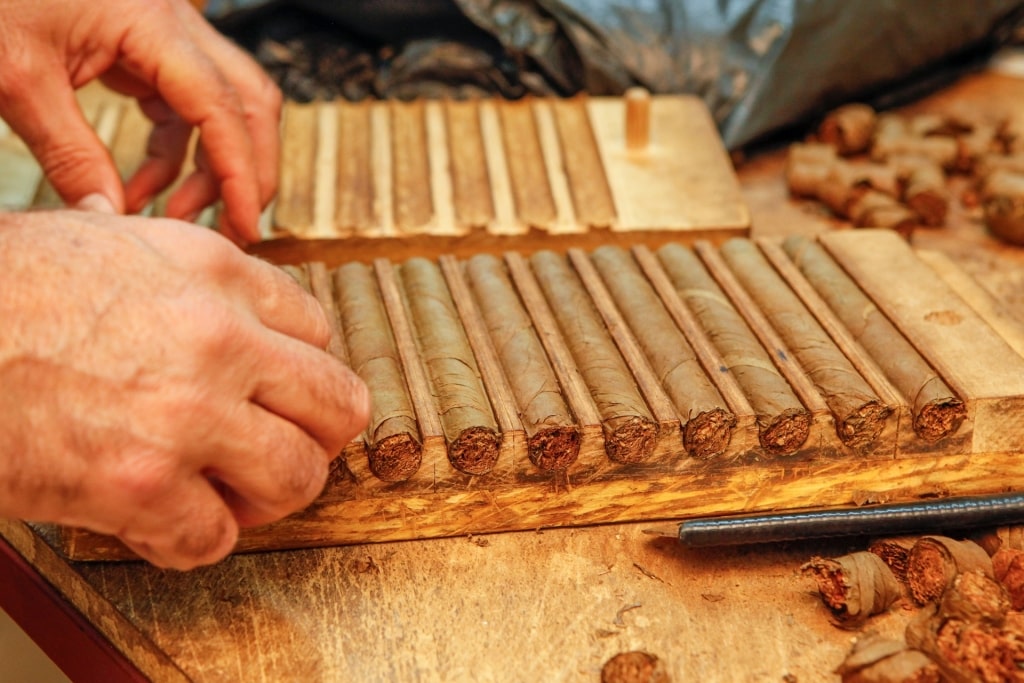 Tobacco making in Greece