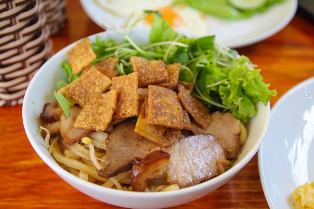 Hearty bowl of cao lầu