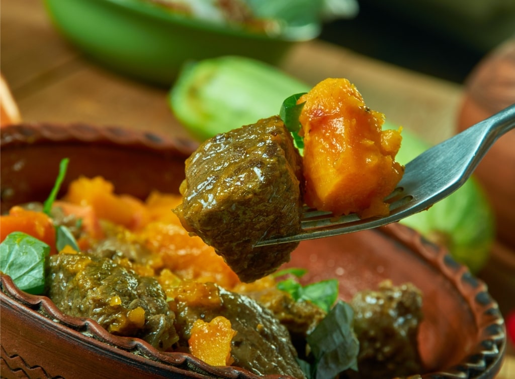 A bowl of hearty carne guisada