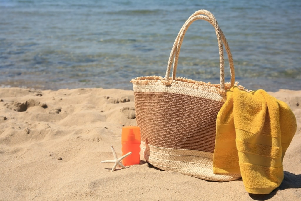 Tote bag on the beach