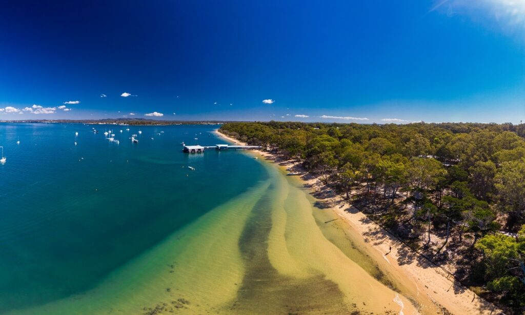 Aerial view of Coochiemudlo Island