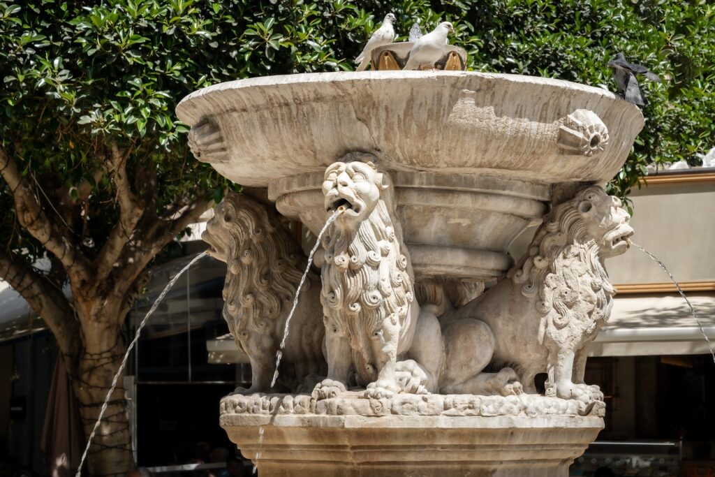 Morosini Fountain, one of the best things to do in Heraklion