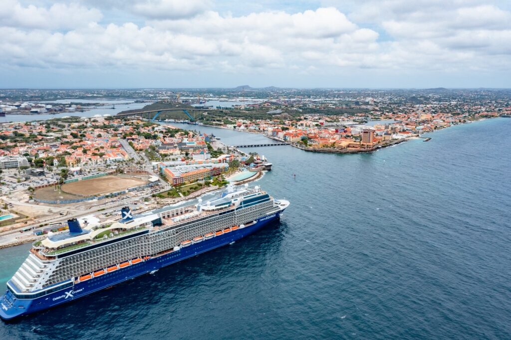 When is off season for cruises - Curacao