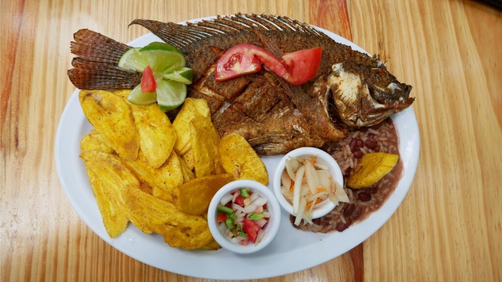 Plate of pescado frito