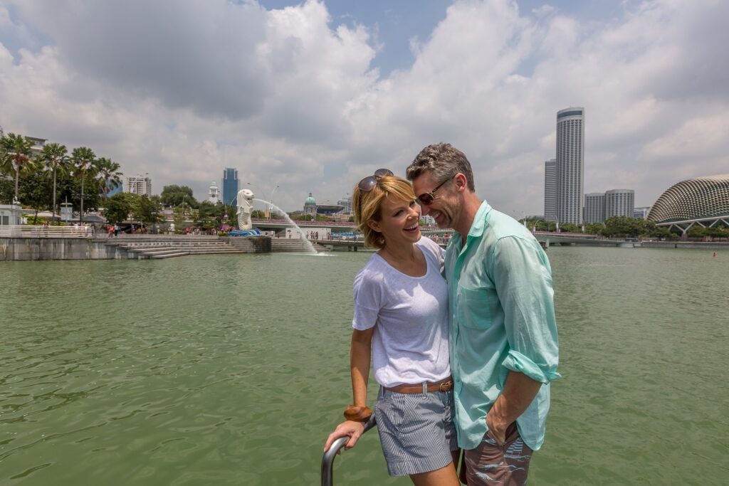 Couple exploring the beautiful city of Singapore