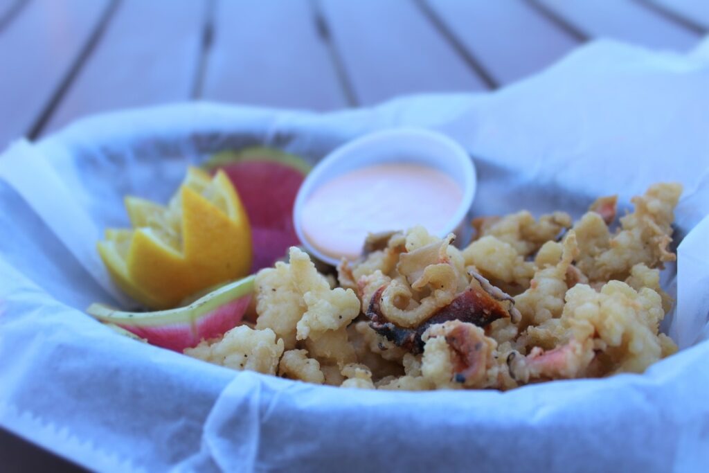 Cracked conch on a platter