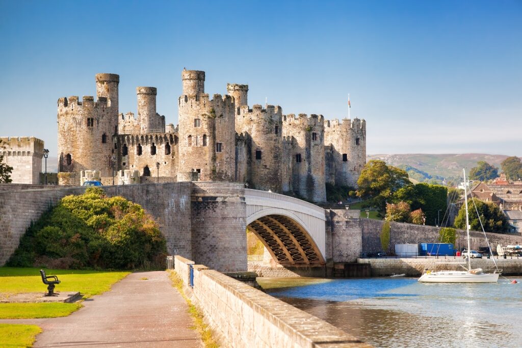 Majestic Conwy Castle with view of the harbor