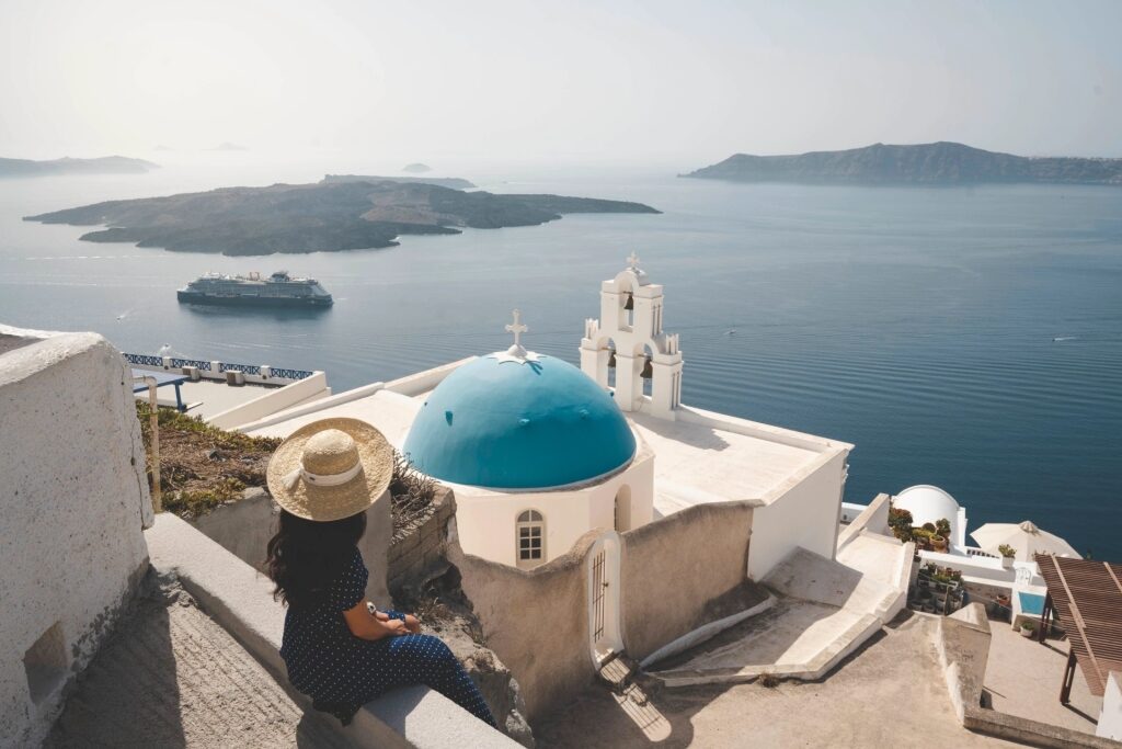 What to wear in Greece - Santorini