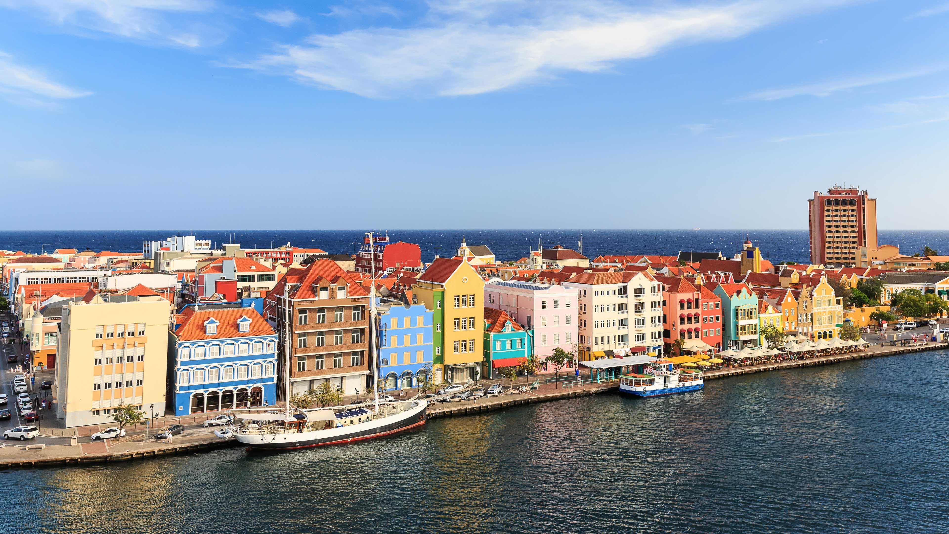 cruises from curacao